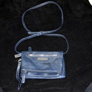 Kenneth Cole Reaction Navy Crossbody Bag
